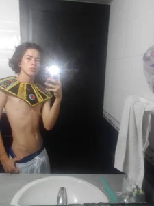 Damn_boy777 Public Pic