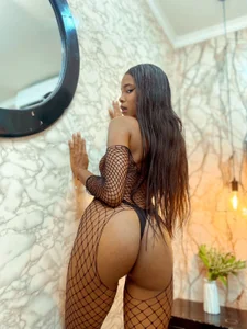 After Dark 🔥🖤🐈‍⬛ od SASHA_BROWNIE__  snímek