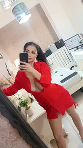 OliveWilson Back stage - selfies - Too hot to handle🔥🔥🔥🔥 Kuva 4