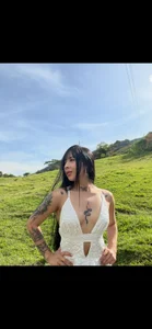 skadhi_ Public 圖片 2