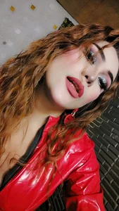 MAJ_MistressSELFSUCKER HOT RED slika 2