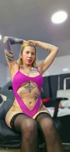 Ladyy_Scarlett Elegant and passionate goddess, craving milk💦 Pic