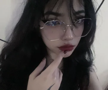Public od neo_vampy  4 snímek