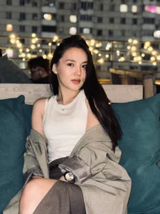 YettaFilla Public Foto 3