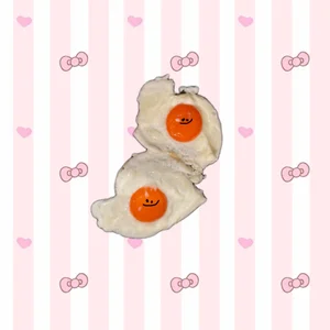 Me-chan_ Public Pic 2