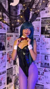 Cherry_Vixen_のPlayboy🐰👻の 2枚の写真