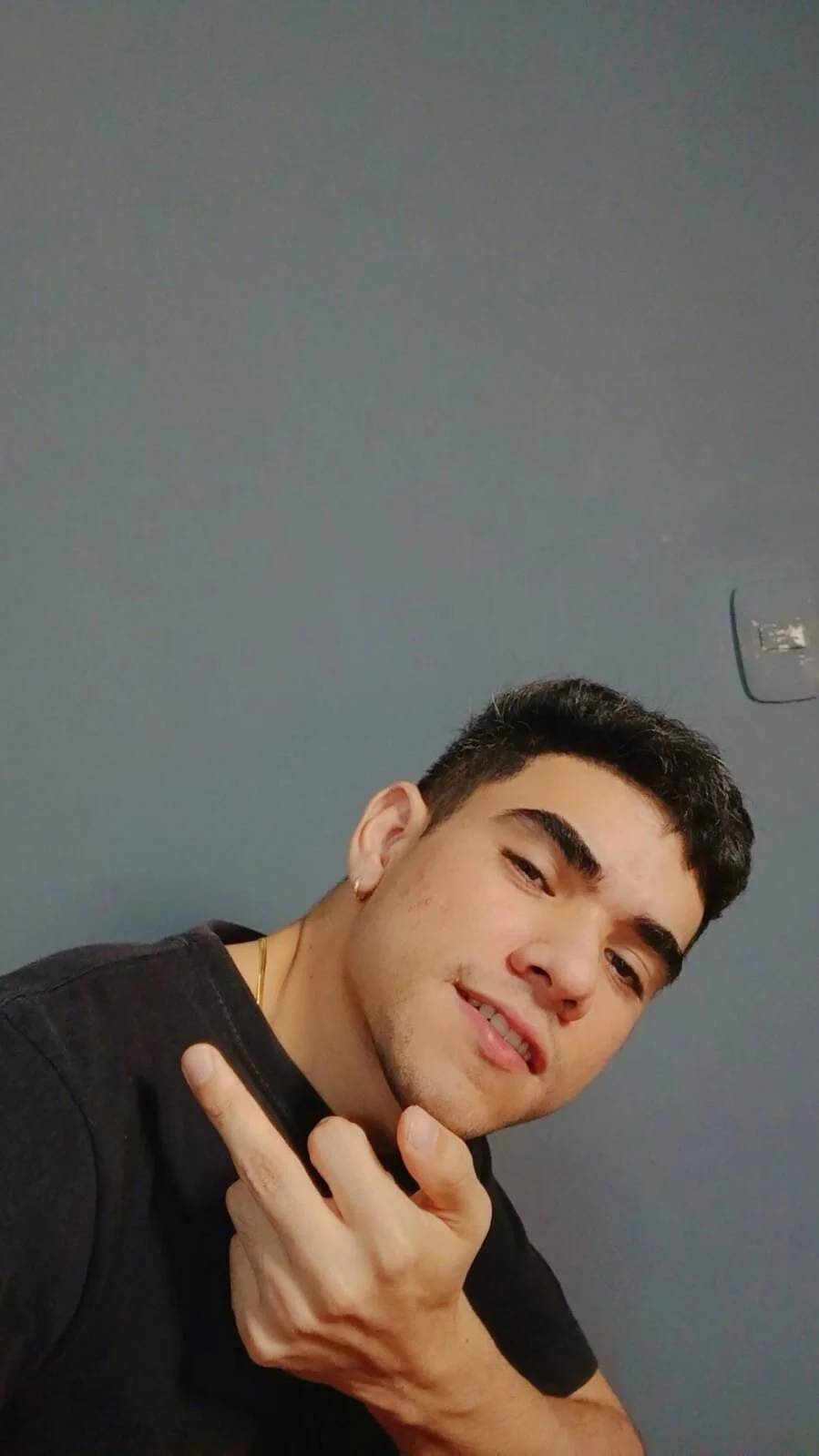zack_joness18Public Bild