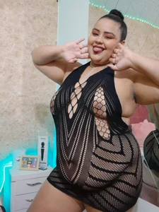 MelannieSimons: tits exclusive ( 3 фото)