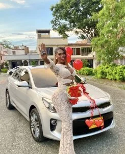 sweetsarabig22cm: Me New Car ❤️🚗 ( фото)