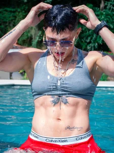 ZoeGrey A little bit of me 💫 صورة واحدة|ZoeGrey A little bit of me 💫 صورتان|ZoeGrey A little bit of me 💫  3 صور|ZoeGrey A little bit of me 💫  3 صورة