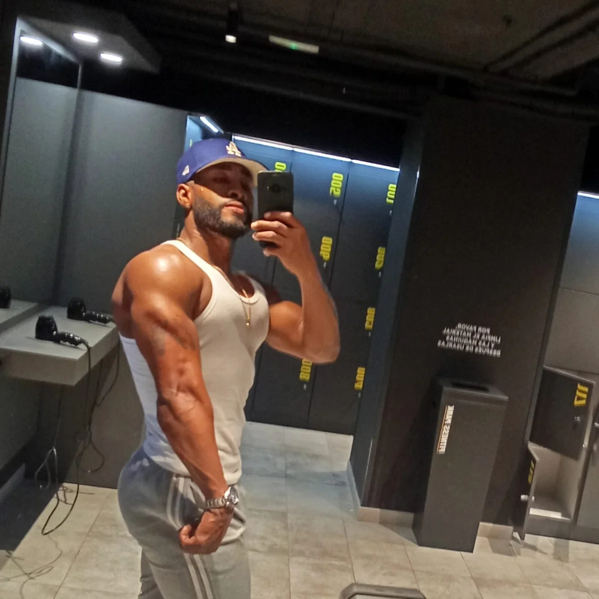 Dante_Knox 热门图片 2549