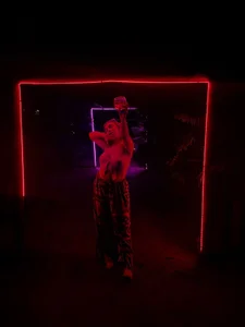 bri_von_dhara__ Public صورة واحدة|bri_von_dhara__ Public صورتان|bri_von_dhara__ Public  صور|bri_von_dhara__ Public  صورة