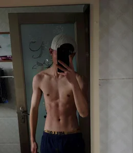 衬心 de GGBond-02  2 Imagens