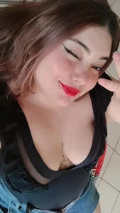 amber_curvvy Public Poză