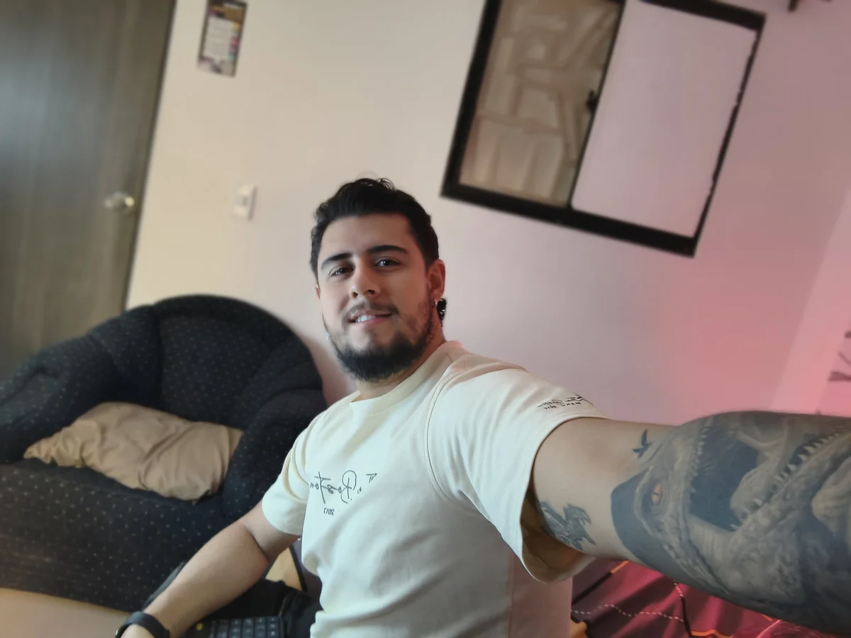 %{count, plural, one {תמונה טרנדית של Ryan_evannss_} two {שתי תמונות טרנדיות של Ryan_evannss_} many { 751 תמונות טרנדיות של Ryan_evannss_} other { 751 תמונות טרנדיות של Ryan_evannss_}}