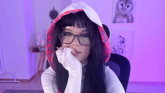 Gwen Stacy? de Elainebeness  Imagens