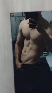 DANIEL_Hot777 Public Pic 2