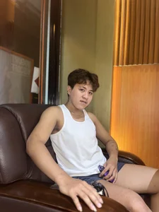 naughtyboy_maya Chill with me💨 Immagine  2