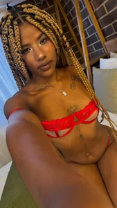 Ebony de MelodieHart Foto 2