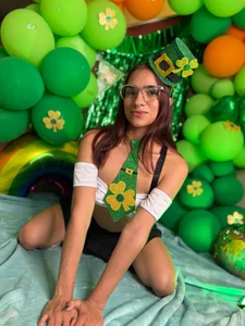 ST . PATRICK de Scarlet_Red_ Foto 4