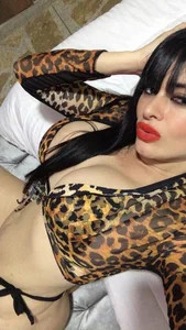 Public od CharlotteAngelss_  2 snímek