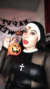 Halloween 🔥🎊 🎃🎃 de esmeralda_jadees  4 Imagens