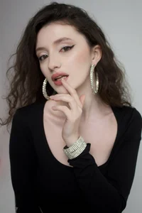 Zdjęcia CuteFeret How do you like my earrings? 😘: 