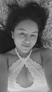 Crystal_Moom kullanıcısının HIHI albümü -  3 fotoğraf