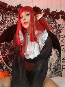 UEgirl_Deya: Public ( фото)