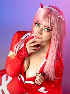 🩷ZERO TWO COSPLAY🩷 od angelgate  5 snímek