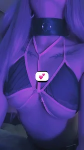 Melody-chers Sweet Trouble 💗🔥 Εικόνα