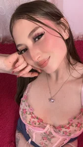 Zdjęcia LexiCutie Do you like my smile ❤️🥺:  3