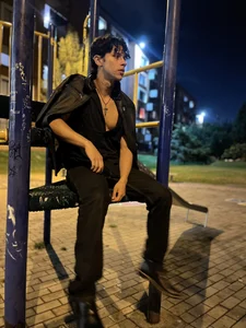 ErosDominant 🖤 . fénykép