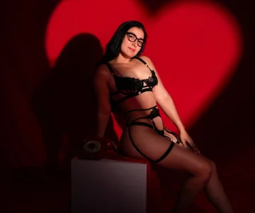 rresistible desire.🍓 od LucianaBelle  4 snímek