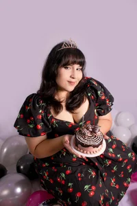 carmilla13 Happy birthday to me🎂❤️  6টি ছবি