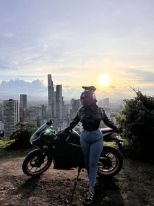 Public od CharlotteUwU_  4 snímek