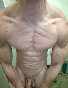 Public od BigWhiteCock299  3 snímek