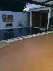 Pool side de Patsylaboner  Imagens