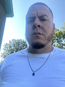 kev0n2389 Public Pic 6