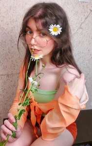 RuthMorse Sun of flowers Pic 4