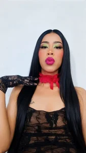 Ariagna_villalobos kiss for you Pic 2