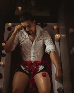 Ian_Daviz Happy Valentin for All ❤️ Pic 4