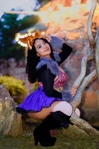 LenaStylesOA 🐺💜 CLAWDEEN WOLF ISN’T HERE TO PLAY… SHE’S HERE TO BITE! 🐾🔥  2. fénykép