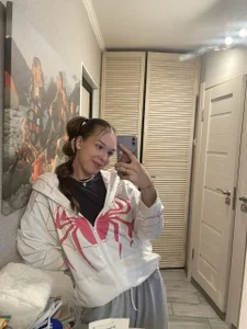 LottieRichardsmy mood🥰 Bild 2