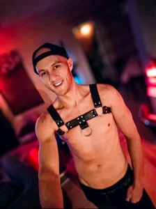 ShaneBradyChs Public 사진 4