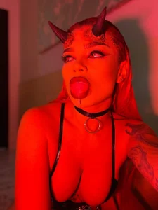 LeaThompson Sexy devil Foto