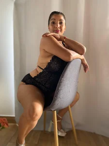 Andrea__Cortez 💋❤️🔥😈 Foto 5