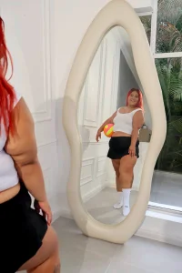 Kimmie_kaboom_x BBW in sporty mode Pic 3