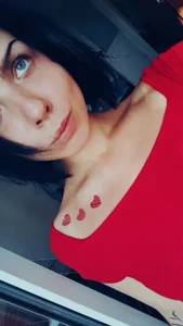 AmberGalore Public Pic 2