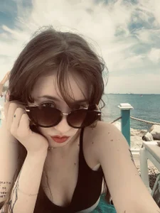 Photos sexy de l’album Hannah^^ de RowenaBride : 2